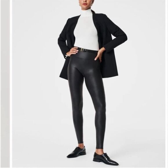 BLACK MEDIUM FAUX LEATHER SPANX LEGGINGS - Picture 2 of 9